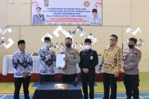 Penandatanganan perjanjian kerja sama PGRI Lampung Utara dan Polres Lampung Utara