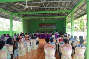 Warga ucapkan terima kasih dengan kegiatan Jumat curhat