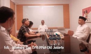 Ketua Umum PPWI Wilson Lalengke Hadiri Bukber di Kantor DPD Partai Golkar Jakarta