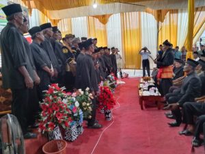 Pengukuhan Pengurus Kerapatan Adat Nagari Bawan Di Lakukan Oleh Antonius Rajo Adat Nagari Sitalang DT.Maruhun Saripado.