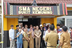 SMAN 1 Bukit Kemuning Bagikan Ijazah lama Diambil Gratis