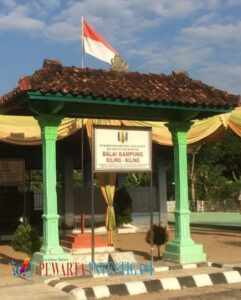 Diduga Aparat Kampung Kiling-kiling, Daryani Melanggar Natas Usia Sebagai Perangkat kampung dan Jarang Masuk Kantor.