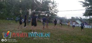 BANGUN KEKOMPAKAN PAGUYUPAN KALIMAS UMPU BHAKT SU,I N IKUT SERTA PELATIHAN OLAHRAGA VOLI BARENG