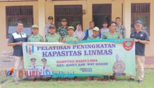 Babinsa Kasui dan Babinkamtibmas bersinergi Latih PBB Linmas kampung Kasui Lama