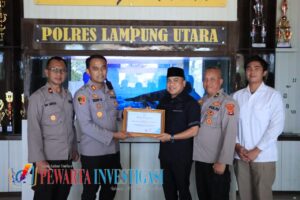 Ungkap Kasus Menonjol, Kapolres Lampung Utara Terima Penghargaan Dari Ketua DPRD Lampung Utara