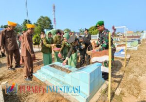 Jelang HUT TNI Ke-78, Kodim Way Kanan Ziarah Ke Taman Makam Veteran.
