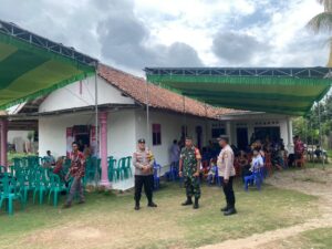 Ciptakan Kamtibmas Kondusif, Polsek Pakuan Ratu dan Koramil Pam Gereja