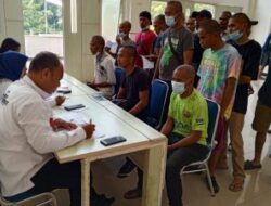 Sebanyak 78 orang, Warga Negara Indonesia (WNI) atau Pekerja Migran Indonesia (PMI) Di Pulangkan Imigrasi Malaysia