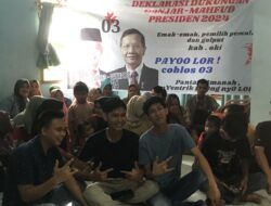 Barisan emak-emak, pemilih pemula dan golput..mendeklarasikan mendukung Ganjar Mahfud presiden 2024