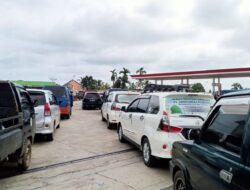 Gawat!! Warga Lampura Keluhkan Antrian BBM Jelang Memasuki Bulan Ramadhan