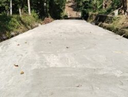 Kampung Bakti Negara Tahap Pertama  Membangun Rabat Beton