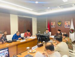 Menko PMK Muhadjir Effendy Memuji Bupati Suhatri Bur Atas Kegigihan Minta Alokasi Dana Pembangunan Untuk Padang Pariaman