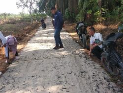 Diduga Curi Dana Desa Pembangunan Onderlagh TA 2024,Kades Ogan Lima Ketahuan Media Kec Dibuat Repot