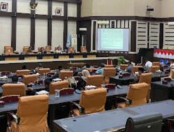 Pembahasan Rapat Paripurna DPRD OKI Serahkan Propemperda ke Pj Bupati OKI