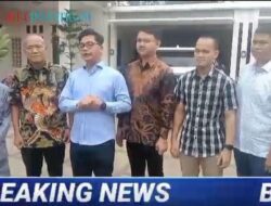 Ketua Umum HMI ke kediaman Ansori Sabak Tokoh Masyarakat