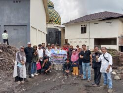 Pengurus DPW LSM Propinsi Sumatera Barat.Salurkan Bantuan Dana KeMasyarakat Sungai Pua Dan Nagari Bukik Batabuah Kabupaten Agam