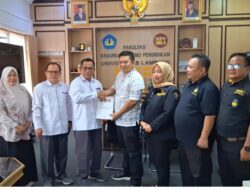Pengurus GRANAT Way Kanan Terima Naskah Akedemis Rumah Edukasi Anti Narkoba dari FKIP UNILA