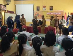 Kajari Sanggau Adakan Bansos ,Guru Dan Murid SDN .03 Sontas Entikong Dapat Bantuan