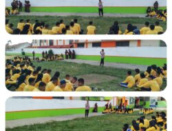 Polisi Adakan Binluh Saat MPLS di SMK YP 17 Baradatu