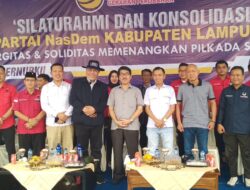 Balon Bupati Lampung Utara Ir. Hamartoni Ahadis hadiri undangan dari DPD partai Nasdem Lampung Utara