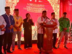 Paslon Cabup Suhatri Bur dan Cawabup Yosdianto Usung Programkan Seribu Sarjana Untuk Anak Padang Pariaman