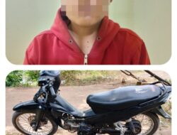 Polsek Banjit Dibantu Warga Amankan Diduga Pelaku Curas Sepeda Motor di Kampung Argomulyo