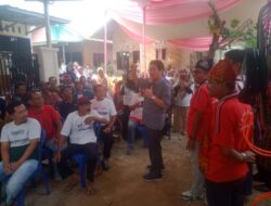 Paslon Har-li Hamartoni Romli menyapa warga kembang tanjung