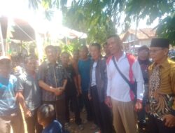 Hamartoni-Romli Sapa Sosialisasi Warga Abung Pekurun