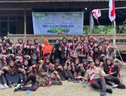 Kegiatan Kemah UKHWAH SMPIT Al-Izzah Sorong Berjalan Sukses