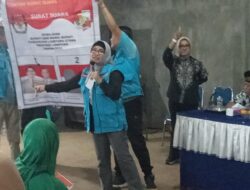 Hamartoni bersama Mardiana Sapa Warga Talang Jembatan
