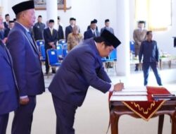 Rial Kalbadi Resmi Jadi Ketua DPRD Way Kanan Periode 2024-2029