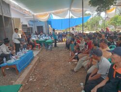 Hamartoni Kampanye dengan Warga Desa Ogan