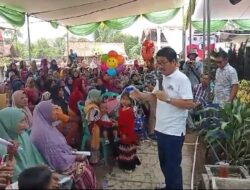 Cabup Hamartoni Silaturahmi dan Dialog  Dengan Warga Desa Kali Cinta