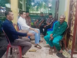 Cabup Gusril Pausi Jenguk Korban Kebakaran di Desa Bungin Tambun 2