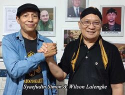 Zarof Raksasa di Istana