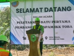 Penjabat (Pj) Bupati Sanggau, Suherman,Lakukan Peletakan Batu Pertama