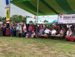 Bupati Way Kanan Buka Pasar Murah di Pakuan Ratu