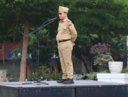 Apel Mingguan Pemkab Way Kanan, Sekda Saipul : Selesaikan Tugas Dengan Saling Berkoordinasi