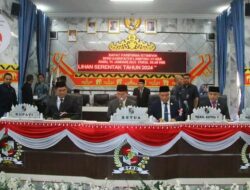 Pj. Bupati Lampung Utara Hadiri Rapat Paripurna Istimewa DPRD Lampung Utara Penetapan Hamartoni Ahadis dan Romli Sebagai Bupati dan Wakil Bupati Terpilih