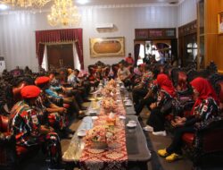 Pj. Bupati Lampung Utara, Drs. H. Aswarodi, M.Si., Gelar Audensi Bersama Laskar Merah Putih