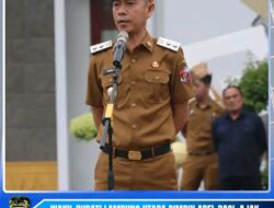 Wakil Bupati Lampung Utara, Romli, S.Kom., S.H., M.H., Memimpin Apel Pagi di lingkungan Pemkab Lampung Utara