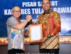Ferli Yuledi.,SP.,MM.,MT Menghadiri Acara Pisah Sambut Kapolres Tulang Bawang.