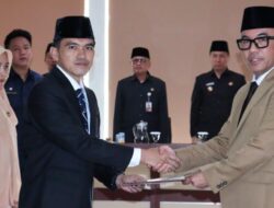 Bupati Adipati Lantik Inspektur Sebagai Penjabat Sekda Kabupaten Way Kanan
