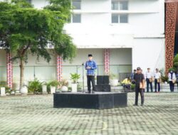 Apel Bulanan, Pj. Sekda Way Kanan Sampaikan Pentingnya Sinergitas Dan Kolaborasi Seluruh Jajaran