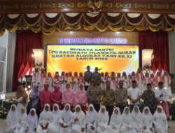 Kapolres Dumai Bersama Jajaran Bhayangkari Hadiri Acara Khatam Quran Dan Wisuda Tahfidz TPQ Raudhatu Tilawatil Quran TP 2025 – 2026 