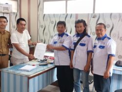 Organisasi Profesi Kewartawan Berskala Nasional PPWI Kini Telah Terbentuk DPC PPWI Lampung Selatan Satu Bundle Berkas Disererahkan Kekebangpol Kabupaten Lampung Selatan 