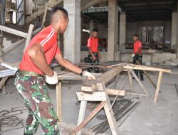 Bakti Tanpa Pamrih, Prajurit Petarung Pasmar 3 Gotong-royong Bangun Masjid Al-Akbar Sorong
