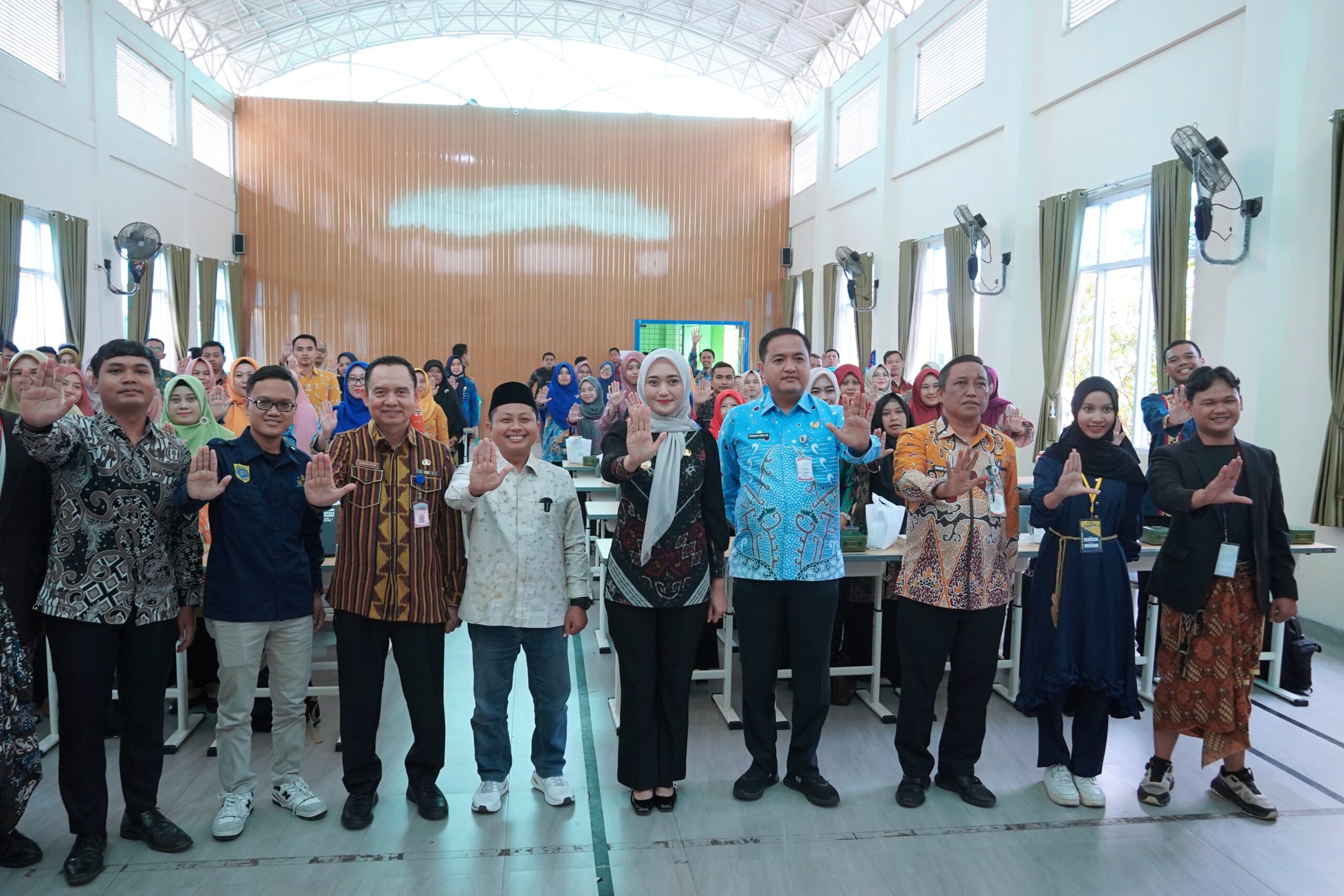 Pemprov Lampung Dorong Literasi Digital Guru Lewat Program AI Goes to School