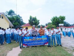 Polantas Menyapa, KasatLantas dan Anggota Sambangi Sekolah Menjadi Pembina Upacara