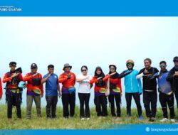 Utusan Khusus Presiden Bidang Pariwisata, Zita Anjani Sambangi Wisata Paralayang di Destinasi Batu Alif Paragliding Site